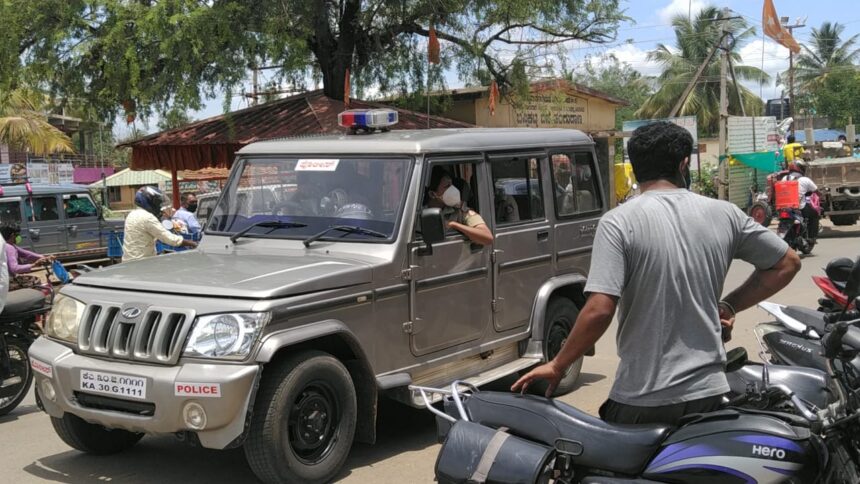 12 ಗಂಟೆ ನಂತರವೂ ತೆರೆದಿದ್ದ ದಿನಸಿ ಅಂಗಡಿಗಳು: ಪೊಲೀಸರಿಂದ ಕ್ರಮ..!