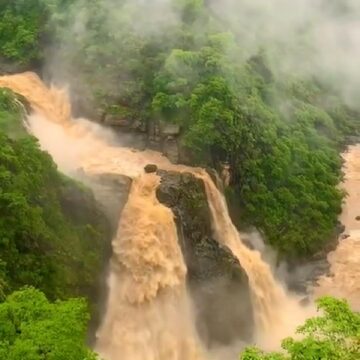 ಮಾಗೋಡು ಜಲಪಾತದ ದೃಶ್ಯ ವೈಭವ ಕಣ್ತುಂಬಿಕೊಳ್ಳಿ..! ಈಗಲೇ ಒಮ್ಮೆ ಭೇಟಿ ಕೊಡಿ..!!