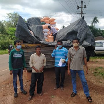 ಸಿದ್ದಾಪುರದಲ್ಲಿ ಅನ್ನಭಾಗ್ಯ ಅಕ್ಕಿಗೆ ಕನ್ನ; ಒಂದು ಲಾರಿ ವಶಕ್ಕೆ, ಮೂವರ ಮೇಲೆ ಕೇಸ್..!