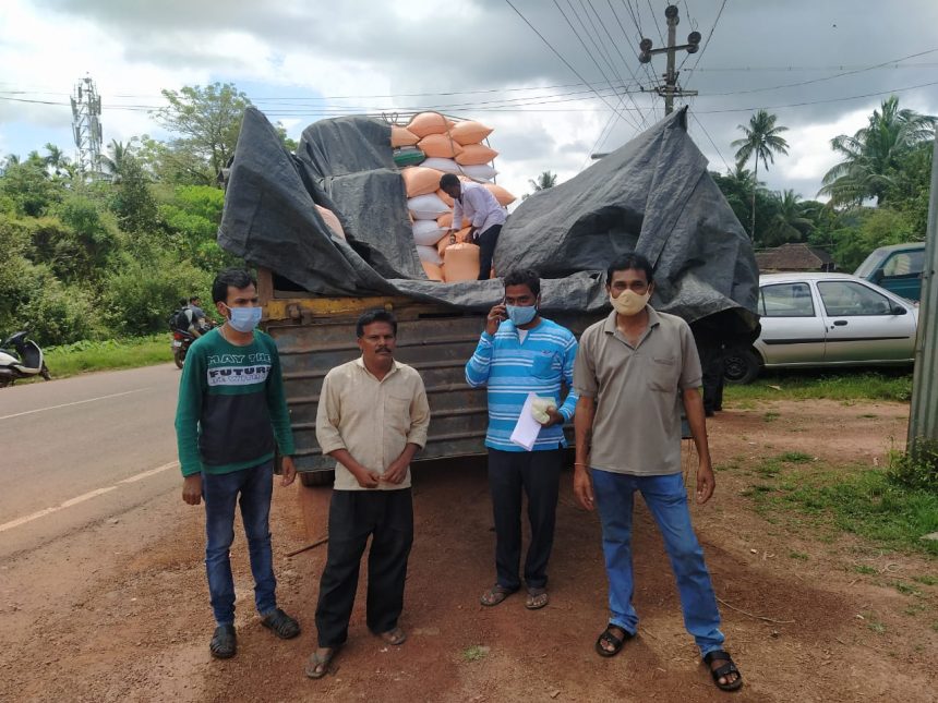 ಸಿದ್ದಾಪುರದಲ್ಲಿ ಅನ್ನಭಾಗ್ಯ ಅಕ್ಕಿಗೆ ಕನ್ನ; ಒಂದು ಲಾರಿ ವಶಕ್ಕೆ, ಮೂವರ ಮೇಲೆ ಕೇಸ್..!