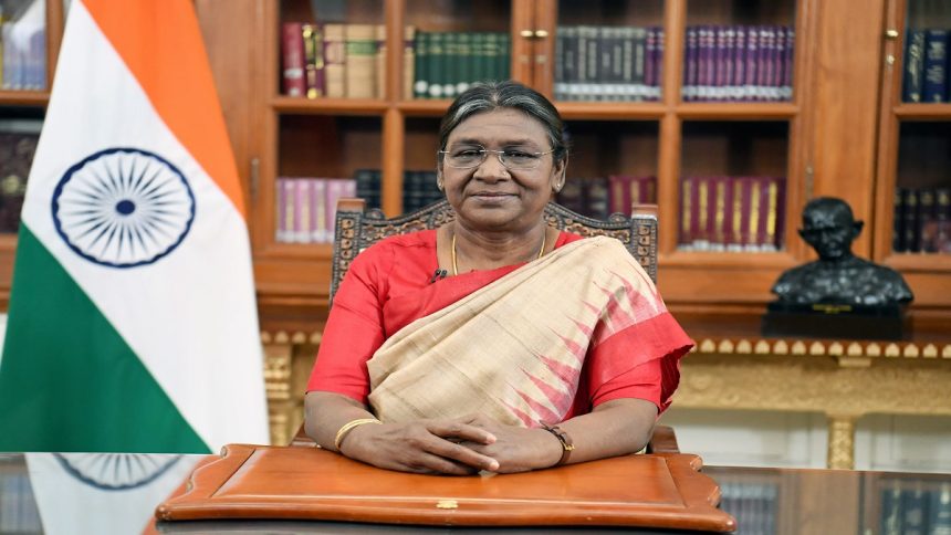 ‘ಮಸೂದೆಗೆ ಅಂಕಿತ ಹಾಕಲು ರಾಷ್ಟ್ರಪತಿ, ರಾಜ್ಯಪಾಲರಿಗೆ ಸುಪ್ರೀಂ ಕೋರ್ಟ್ ಗಡುವು ವಿಧಿಸಬಹುದೇ ? ಸುಪ್ರೀಂ ಕೋರ್ಟಿಗೆ ರಾಷ್ಟ್ರಪತಿ ಮುರ್ಮು 14 ಪ್ರಶ್ನೆ..!