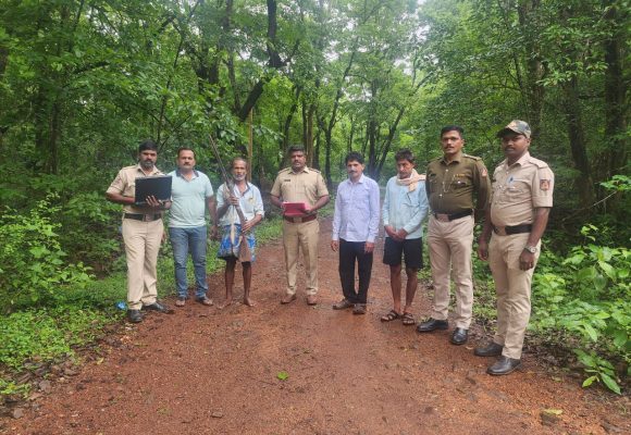 ಯಲ್ಲಾಪುರ ಪೊಲೀಸ್ರ ದಾಳಿ, ಅಕ್ರಮವಾಗಿ ನಾಡಬಂದೂಕು ಇಟ್ಕೊಂಡಿದ್ದ ವ್ಯಕ್ತಿ ಆರೆಸ್ಟ್..!