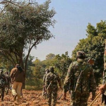 Naxalar Encounter  News:ನಕ್ಸಲ್ ಕಮಾಂಡರ್ ಸೇರಿದಂತೆ 26 ಮಂದಿ ನಕ್ಸಲರನ್ನು ಎನ್‌ಕೌಂಟರಿನಲ್ಲಿ ಹೊಡೆದುರುಳಿಸಿದ ಭದ್ರತಾ ಪಡೆಗಳು..!