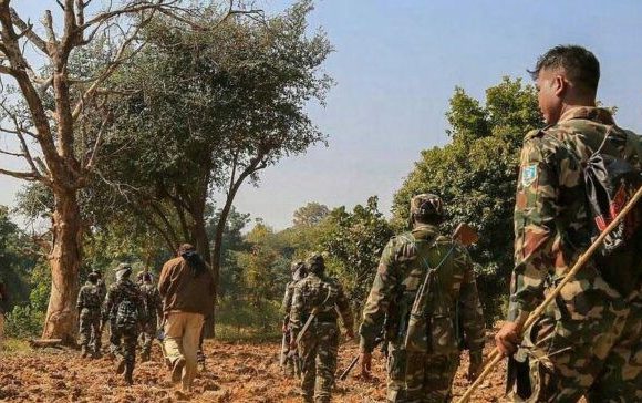 Naxalar Encounter  News:ನಕ್ಸಲ್ ಕಮಾಂಡರ್ ಸೇರಿದಂತೆ 26 ಮಂದಿ ನಕ್ಸಲರನ್ನು ಎನ್‌ಕೌಂಟರಿನಲ್ಲಿ ಹೊಡೆದುರುಳಿಸಿದ ಭದ್ರತಾ ಪಡೆಗಳು..!