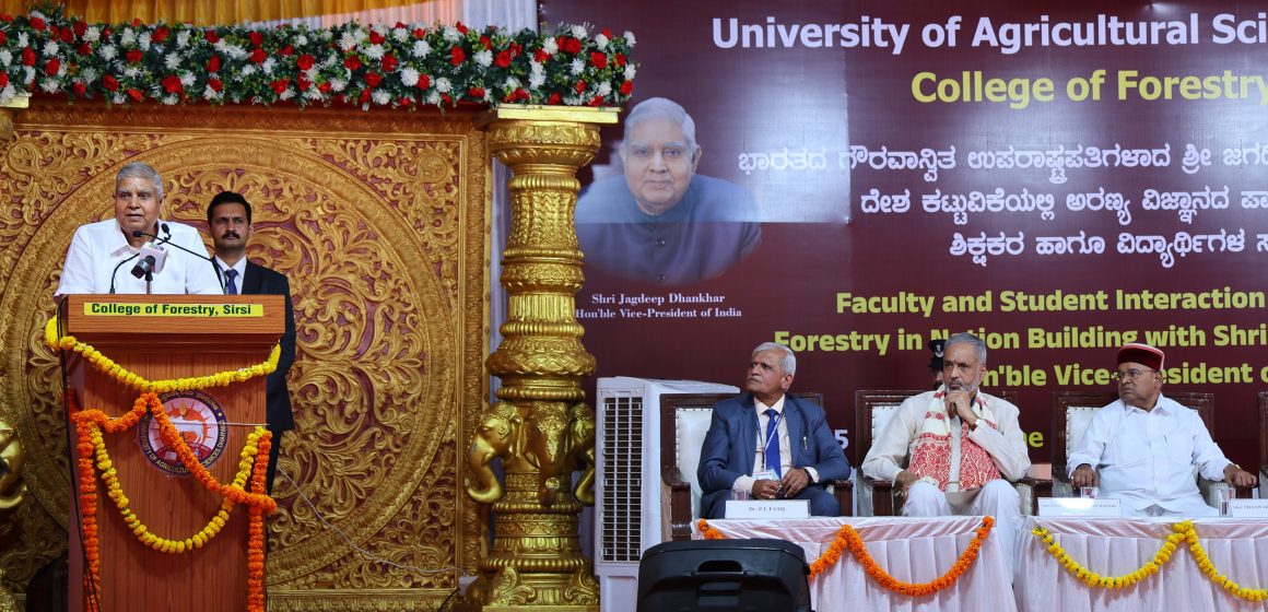 ಪರಿಸರ ರಕ್ಷಣೆಗೆ ವಿದ್ಯಾರ್ಥಿಗಳೇ ಯೋಧರು : ಉಪ ರಾಷ್ಟ್ರಪತಿ ಜಗದೀಪ್ ಧನಕರ್