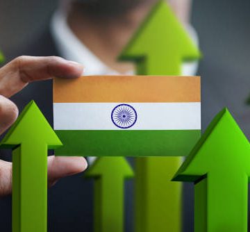GDP ಬೆಳವಣಿಗೆಯಲ್ಲಿ ವಿಶ್ವದ ಗಮನ ಸೆಳೆದ ಭಾರತ : ಮಾರ್ಚ್‌ ತ್ರೈಮಾಸಿಕದಲ್ಲಿ 7.4% ಜಿಡಿಪಿ ಸಾಧನೆ..!