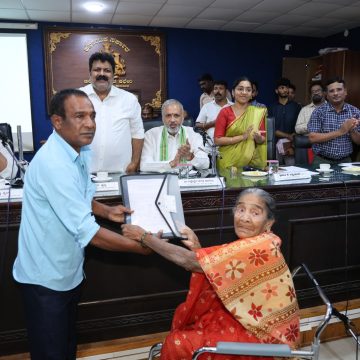 ಸೀ ಬರ್ಡ್ ಸಂತ್ರಸ್ಥರಿಗೆ 10.47 ಕೋಟಿ ಹೆಚ್ಚುವರಿ ಪರಿಹಾರ ವಿತರಿಸಿದ ಸಚಿವ ಮಂಕಾಳ ವೈದ್ಯ..!