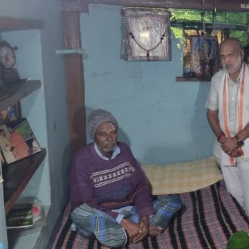 ಹುನಗುಂದದಲ್ಲಿ ಅನಾರೋಗ್ಯಕ್ಕೀಡಾದ ಶಿವಯ್ಯನವರ ಮನೆಗೆ ಭೇಟಿ ನೀಡಿ ಆರೋಗ್ಯ ವಿಚಾರಿಸಿದ, ಶಾಸಕ ಹೆಬ್ಬಾರ್..!