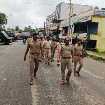 ಮೊಹರಂ ಹಿನ್ನೆಲೆ, ಮುಂಡಗೋಡ ಪೊಲೀಸರಿಂದ ಪಟ್ಟಣದಲ್ಲಿ ರೂಟ್ ಮಾರ್ಚ್..!