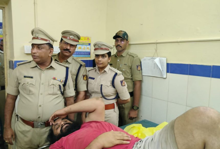 ಯಲ್ಲಾಪುರದಲ್ಲಿ ರಾಮನಗರದ ರೌಡಿಶೀಟರ್ ಕಾಲಿಗೆ ಪೊಲೀಸರ ಗುಂಡು..! ತಪ್ಪಿಸಿಕೊಳ್ಳಲು ಯತ್ನಿಸಿದಾಗ ಫೈರಿಂಗ್..!