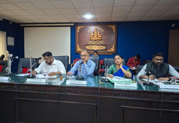 ಧರ್ಮಸ್ಥಳ ಶವ ಪ್ರಕರಣ; SIT ತನಿಖೆ ಉದ್ದೇಶ ಸತ್ಯ ಹೊರ ಬರಲಿ ಎಂಬುದಷ್ಟೆ,  ಕಾರವಾರದಲ್ಲಿ ಆರೋಗ್ಯ ಸಚಿವ ದಿನೇಶ್ ಗುಂಡೂರಾವ್ ಹೇಳಿಕೆ..!