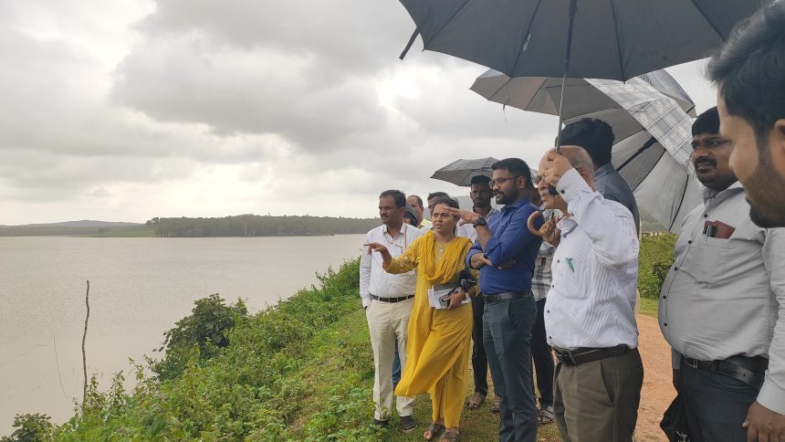 ಜಿ.ಪಂ ಸಿಇಒ ದಿಲೀಷ್ ರಿಂದ ಮುಂಡಗೋಡ ಹಾಗೂ ಶಿರಸಿ ತಾಲೂಕಿನ ಜೆಜೆಎಮ್ ಕಾಮಗಾರಿ ಪರಿಶೀಲನೆ..!