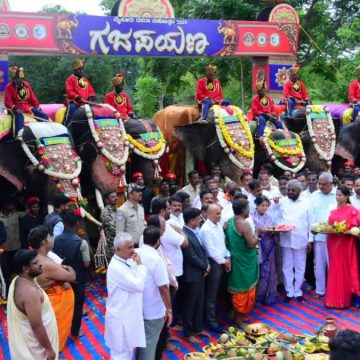 ಮೈಸೂರು ದಸರಾ ಜಂಬೂ ಸವಾರಿ: ಗಜಪಡೆಯ 14 ಆನೆಗಳ ಸಂಪೂರ್ಣ ಮಾಹಿತಿ ಹೀಗಿದೆ..!