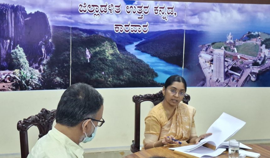 ಖಾಸಗಿ ಆಸ್ಪತ್ರೆ, ಆರೋಗ್ಯ ಸಂಸ್ಥೆಗಳಲ್ಲಿ ನಕಲಿ ವೈದ್ಯರು ಕಂಡುಬಂದಲ್ಲಿ ಕಠಿಣ ಕ್ರಮ: ಡೀಸಿ ಖಡಕ್ ಎಚ್ಚರಿಕೆ..! ಖಾಸಗಿ ಆಸ್ಪತ್ರೆ, ಆರೋಗ್ಯ ಸಂಸ್ಥೆಗಳಲ್ಲಿ ನಕಲಿ ವೈದ್ಯರು ಕಂಡುಬಂದಲ್ಲಿ ಕಠಿಣ ಕ್ರಮ: ಡೀಸಿ ಖಡಕ್ ಎಚ್ಚರಿಕೆ..!