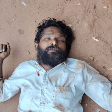 ಅಪರಿಚಿತ ಪುರುಷನ ಶವ ಪತ್ತೆ, ಈತನ ಪರಿಚಯವಿದ್ದಲ್ಲಿ ಈ ನಂಬರಿಗೆ ಸಂಪರ್ಕಿಸಿ..!