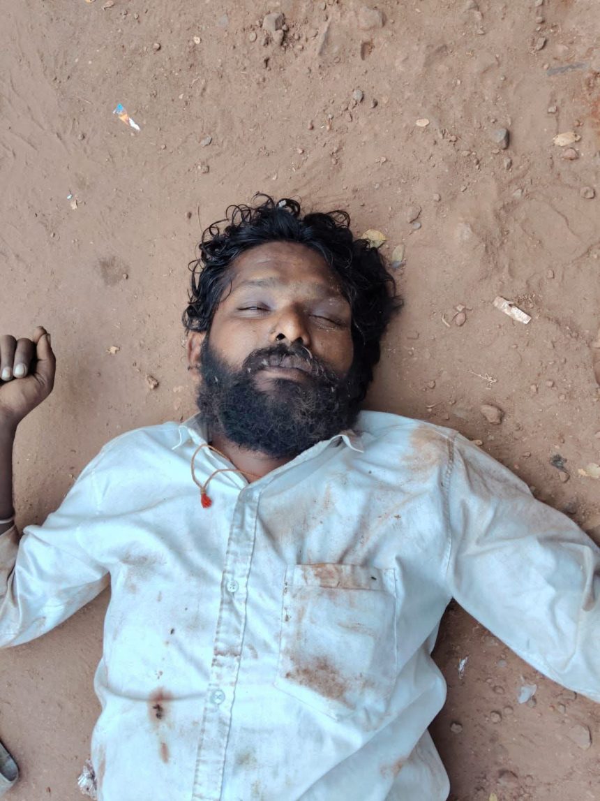 ಅಪರಿಚಿತ ಪುರುಷನ ಶವ ಪತ್ತೆ, ಈತನ ಪರಿಚಯವಿದ್ದಲ್ಲಿ ಈ ನಂಬರಿಗೆ ಸಂಪರ್ಕಿಸಿ..! ಅಪರಿಚಿತ ಪುರುಷನ ಶವ ಪತ್ತೆ, ಈತನ ಪರಿಚಯವಿದ್ದಲ್ಲಿ ಈ ನಂಬರಿಗೆ ಸಂಪರ್ಕಿಸಿ..!