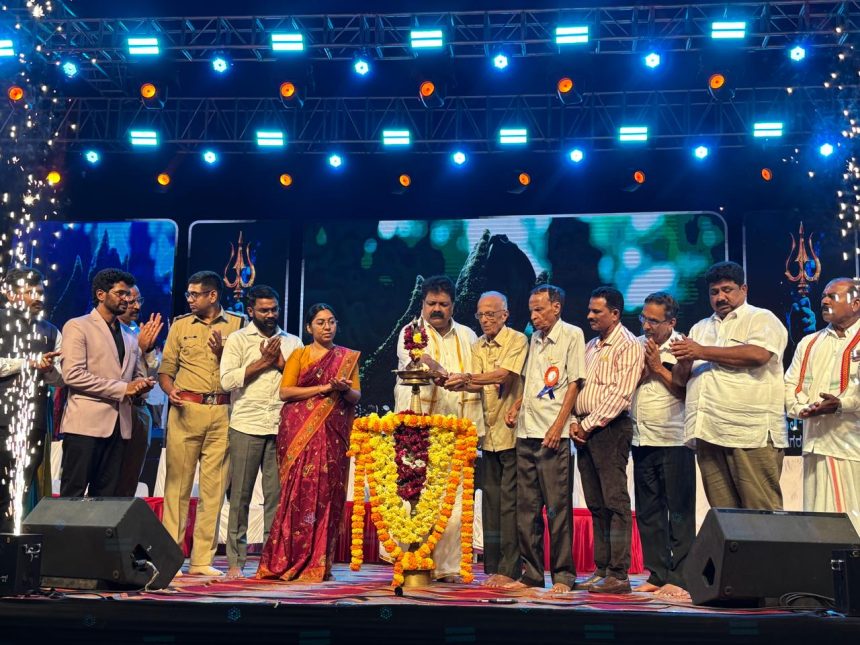 ಮುರುಡೇಶ್ವರದಲ್ಲಿ ಮಹಾಶಿವರಾತ್ರಿಯ ಜಾಗರಣೆ ಉತ್ಸವ, ಮುರುಡೇಶ್ವರ ಸಮಗ್ರ ಅಭಿವೃದ್ಧಿಗೆ ಯೋಜನೆ : ಸಚಿವ ಮಾಂಕಾಳ ವೈದ್ಯ ಮುರುಡೇಶ್ವರದಲ್ಲಿ ಮಹಾಶಿವರಾತ್ರಿಯ ಜಾಗರಣೆ ಉತ್ಸವ, ಮುರುಡೇಶ್ವರ ಸಮಗ್ರ ಅಭಿವೃದ್ಧಿಗೆ ಯೋಜನೆ : ಸಚಿವ ಮಾಂಕಾಳ ವೈದ್ಯ