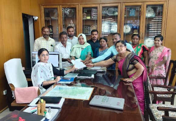 ಸಮರ್ಪಕ ಆರೋಗ್ಯ ಸೇವೆಗೆ ಆಗ್ರಹಿಸಿ ಮನವಿ, ಜನ ವೇದಿಕೆಯಿಂದ ಕಾರವಾರ ಡಿಸಿ ಹಾಗೂ ಡಿಹೆಚ್ಓ ಗೆ ಮನವಿ..!