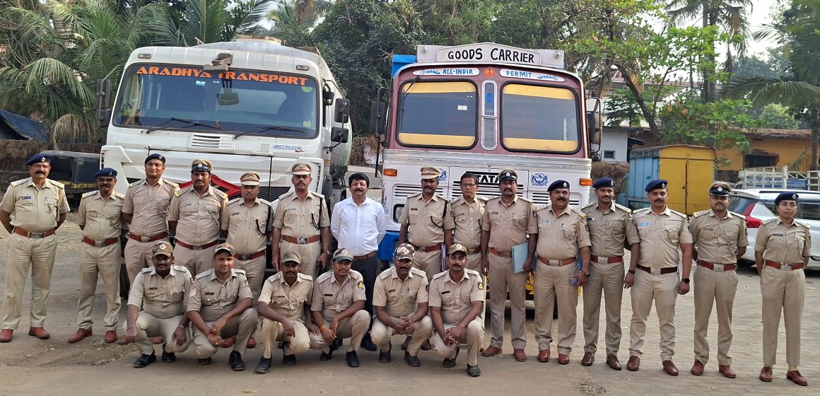 ಅಬಕಾರಿ ಇಲಾಖೆ ಅಧಿಕಾರಿಗಳ ಭರ್ಜರಿ ಕಾರ್ಯಾಚರಣೆ, 90 ಲಕ್ಷ ಮೌಲ್ಯದ ಮದ್ಯಸಾರ, ವಾಹನ ವಶ..! ಅಬಕಾರಿ ಇಲಾಖೆ ಅಧಿಕಾರಿಗಳ ಭರ್ಜರಿ ಕಾರ್ಯಾಚರಣೆ, 90 ಲಕ್ಷ ಮೌಲ್ಯದ ಮದ್ಯಸಾರ, ವಾಹನ ವಶ..!