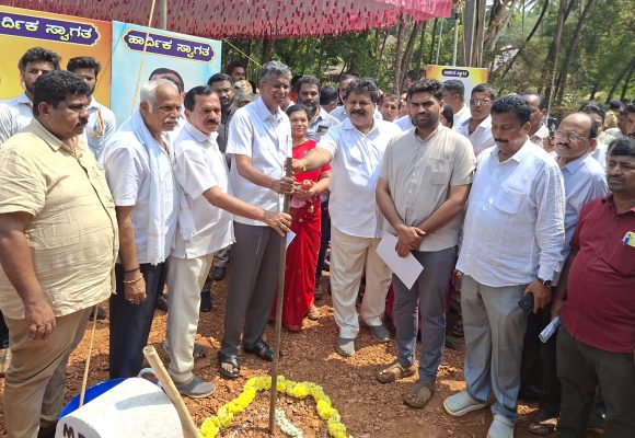 ರಾಜ್ಯದಲ್ಲಿ ಈ ವರ್ಷ 120 ಸೇತುವೆ ನಿರ್ಮಾಣದ ಗುರಿ: ಸಚಿವ ಸತೀಶ ಜಾರಕಿಹೊಳಿ